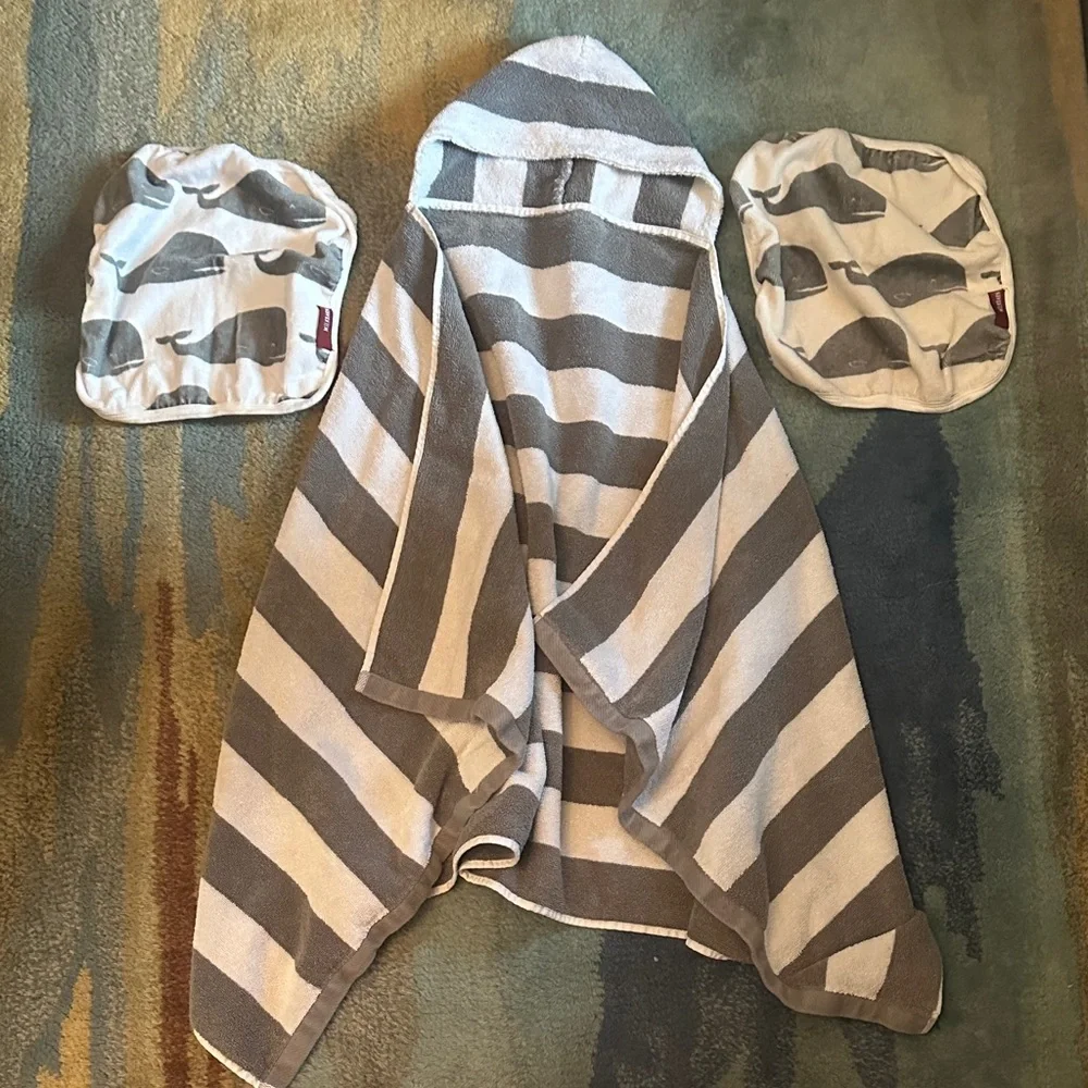 Pottery Barn Kids Gray and White Striped Hooded Towel Set